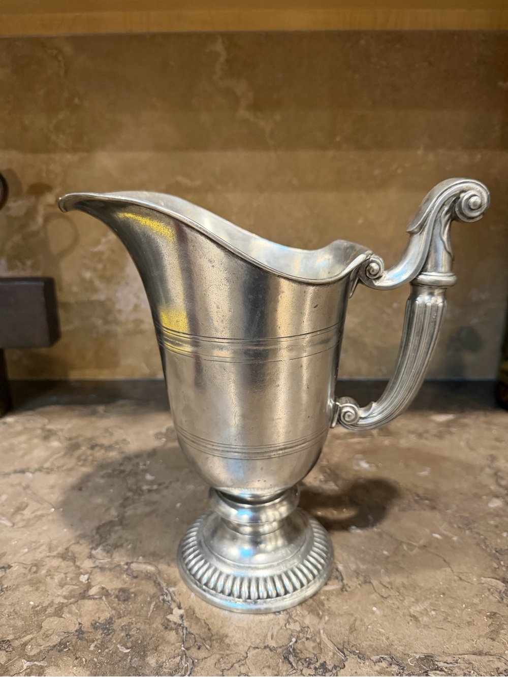 Arte Italica Peltro Romana Pitcher - Picture 11 of 12